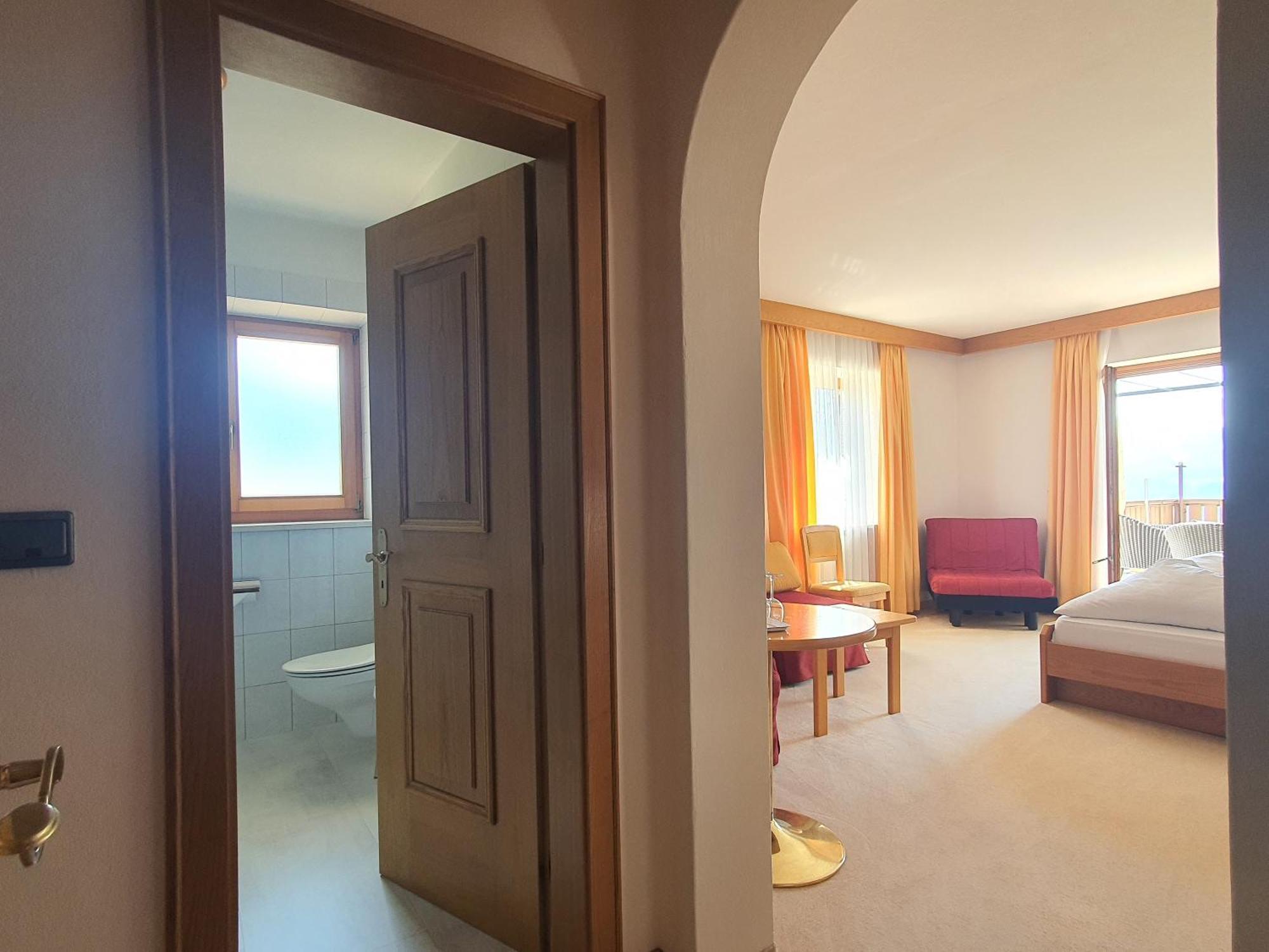 B&B Hotel Mair Am Turm ติโรโล ภายนอก รูปภาพ